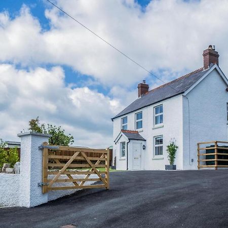 Elidyr Cottage - 3 Bedroom Cottage - แอมรอธ ภายนอก รูปภาพ