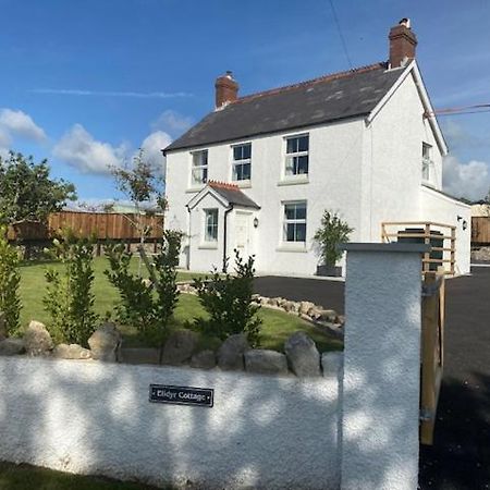 Elidyr Cottage - 3 Bedroom Cottage - แอมรอธ ภายนอก รูปภาพ