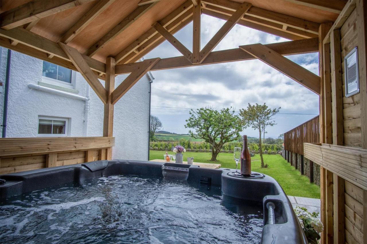 Elidyr Cottage - 3 Bedroom Cottage - แอมรอธ ภายนอก รูปภาพ