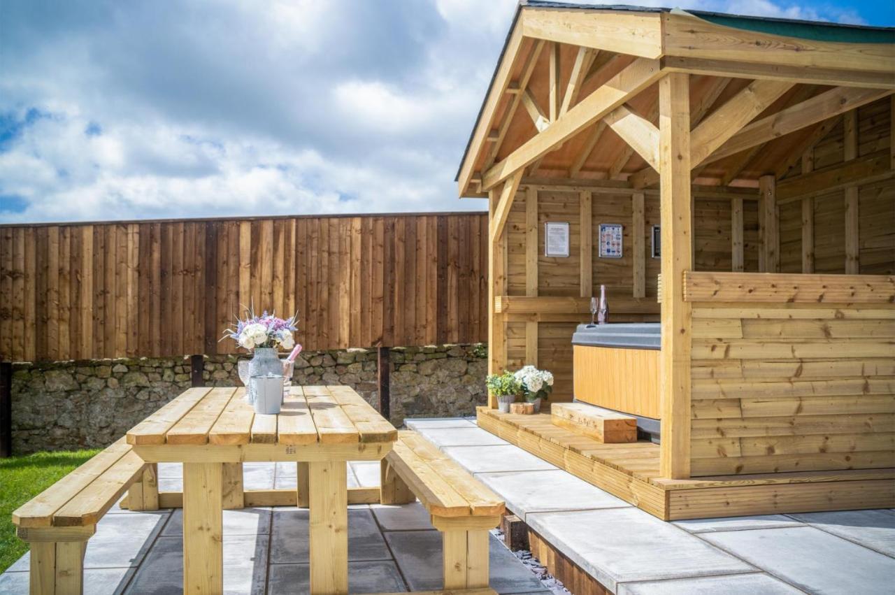 Elidyr Cottage - 3 Bedroom Cottage - แอมรอธ ภายนอก รูปภาพ